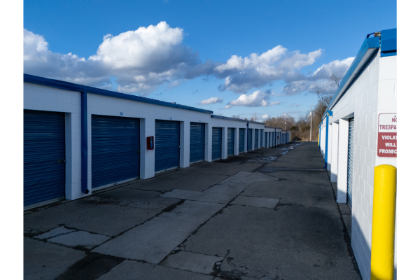 Stronghold Self Storage- Eastgate - 758 Old State Route 74
