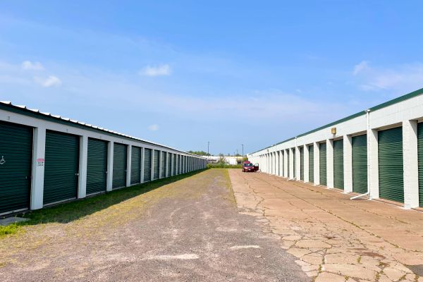 Packer Storage of Superior - 3100 Hill Avenue - 3100 Hill Avenue