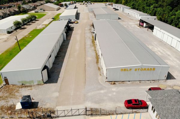 Square Space Storage - Baton Rouge 14015 Florida - 14015 Florida Boulevard