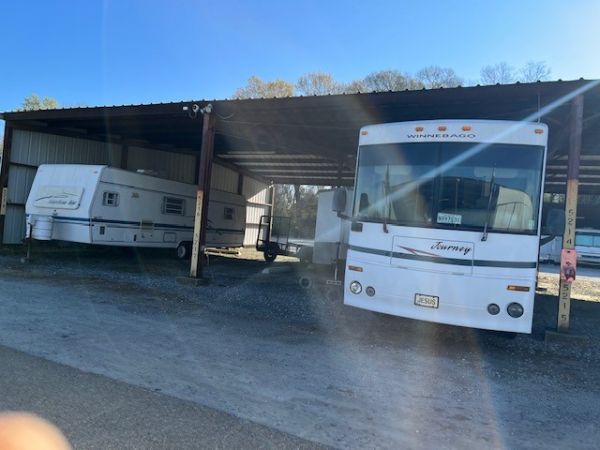 Square Space Storage - Baton Rouge 14015 Florida - 14015 Florida Boulevard
