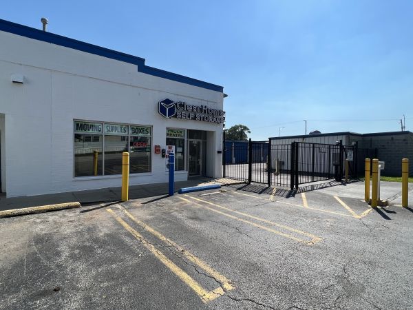 ClearHome Self Storage - Blue Island - 2341 135th Place
