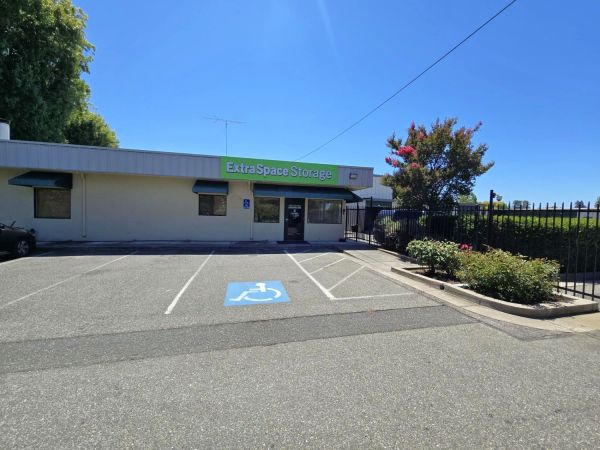 Extra Space Storage - 6917 - Walnut Creek - Oak Grove Rd - 1925 Oak Grove Road