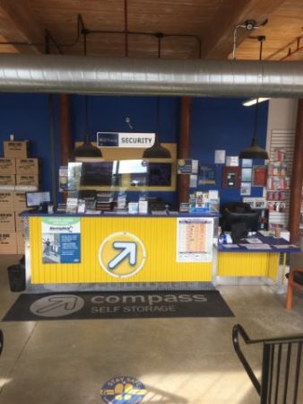 Compass Self Storage - Compass Self Storage - Branch Avenue (281) - 711 BRANCH AVENUE