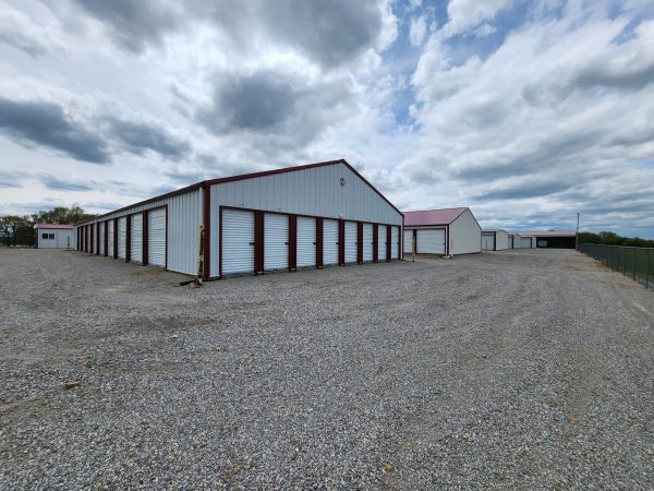 Heartland Storage - Verona - 22529 Lawrence 1160 - 22529 Lawrence 1160