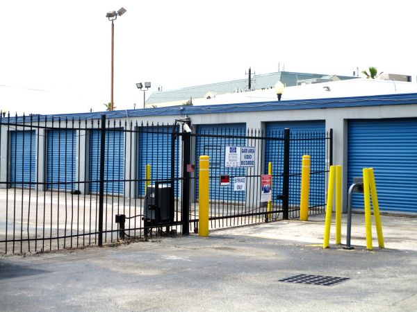 Your Storage Place - Houston - Gulf Fwy - 9330 Gulf Freeway