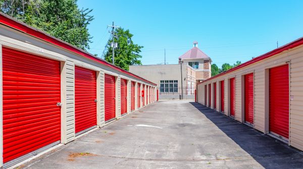 10 Federal Storage - Fairburn Rd - 5728 Fairburn Road