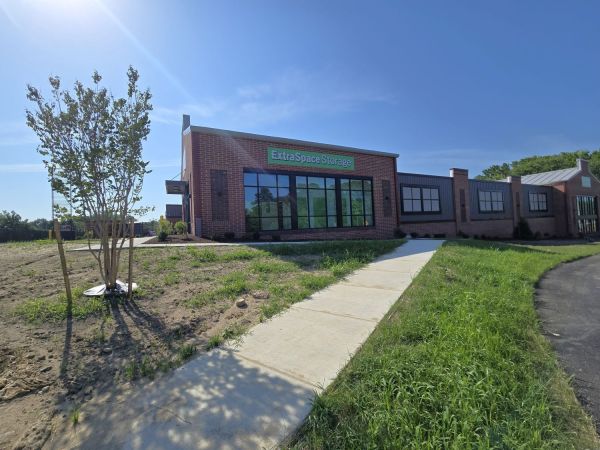 Extra Space Storage - 6359 - Milford - S Dupont Blvd - 11 South Dupont Boulevard