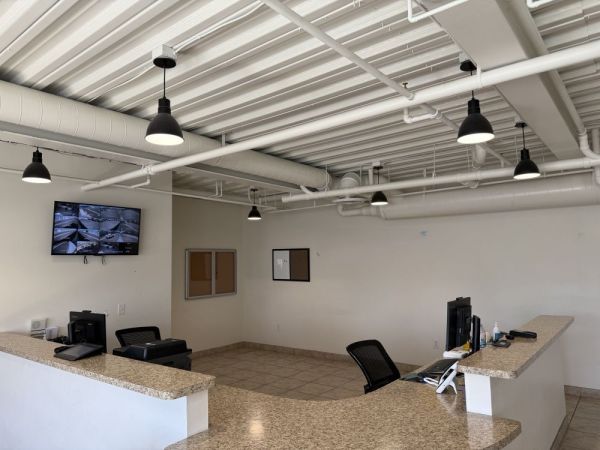 Extra Space Storage - 6918 - Las Vegas - E Fremont St - 2870 East Fremont Street