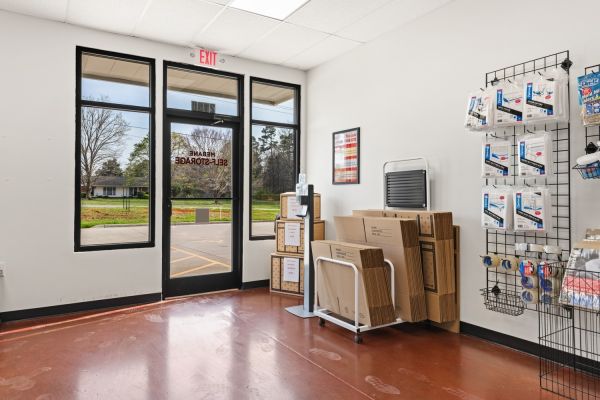 Mebane Self Storage - 2150 U.S. 70