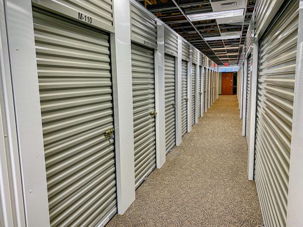 FreeUp Storage Lincoln N Cotner Blvd - 700 North Cotner Boulevard