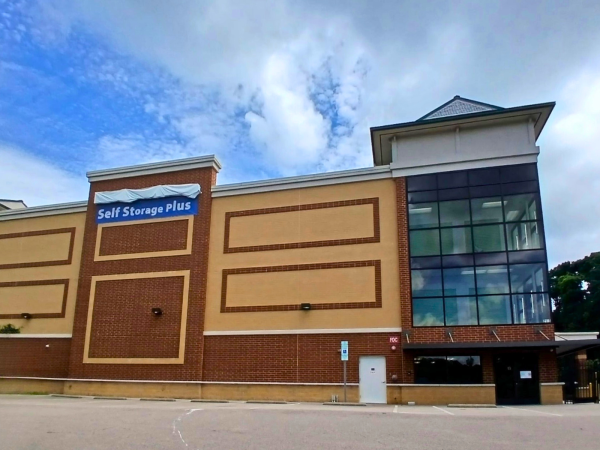 Self Storage Plus - Raleigh - 2105 E Millbrook Road - 2105 East Millbrook Road