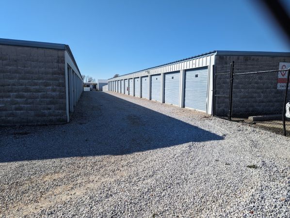 Heartland Storage - Ozark - 3445 North 21st Street - 3445 North 21st Street