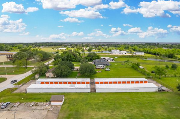 10 Federal Storage - Ave G 1/2 - 3300 Avenue G 1/2