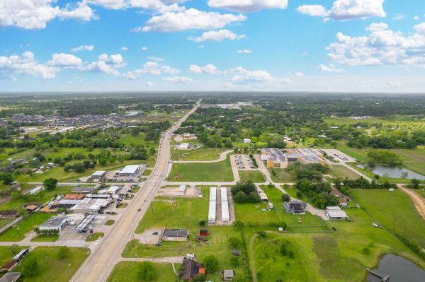 10 Federal Storage - Ave G 1/2 - 3300 Avenue G 1/2