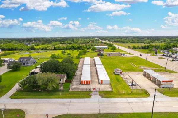 10 Federal Storage - Ave G 1/2 - 3300 Avenue G 1/2