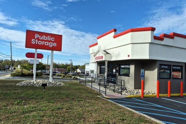 Public Storage - Lindenwold - 1322 Laurel Rd - 1322 Laurel Rd