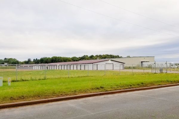 St Croix Balsam Lake Self Storage - 201 Unity Avenue
