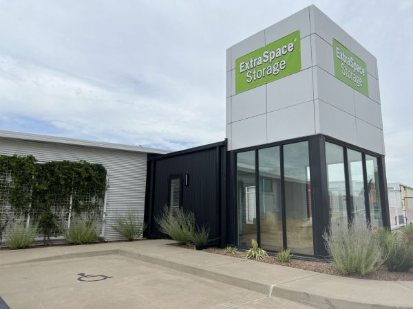Extra Space Storage - 6968 - Oklahoma City - NW 64th St - 715 Northwest 64th Street