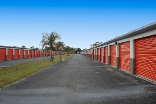 Public Storage - Palm Bay - 270 Malabar Rd SW - 270 Malabar Rd SW
