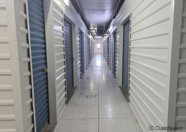 CubeSmart Self Storage - Industry Parkway - 112 Industry Parkway