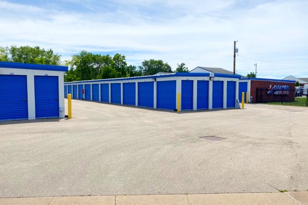 Storage of America - Pendleton Pike - 8805 Pendleton Pike