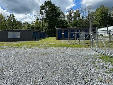 Rosedale Storage - 3206 New Rosedale Road Northeast