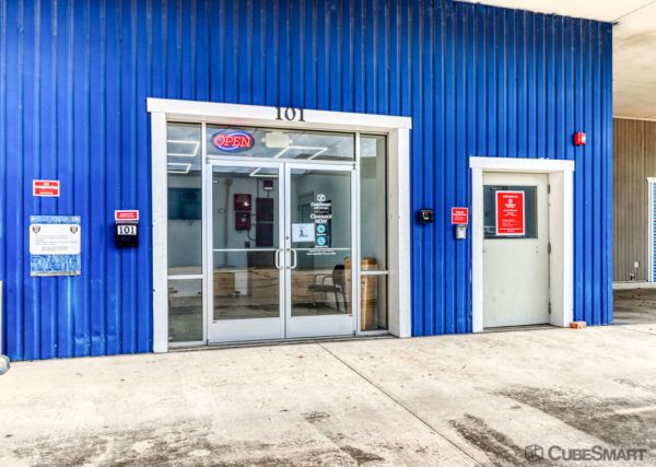 CubeSmart Self Storage - Brazosport Blvd - 101 Brazosport Boulevard North