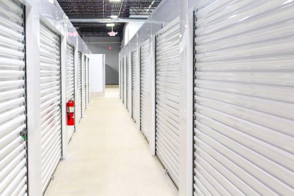 Storage of America - Center - 1377 West Center Road