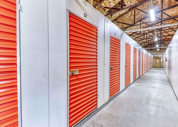 Devon Self Storage - 9281 - Ypsilanti - 521 Tyler Road