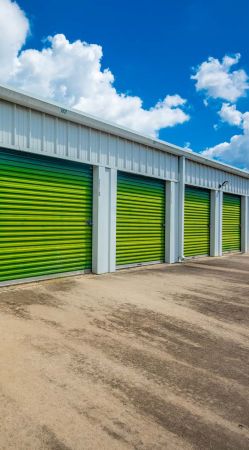 Right Move Storage- Angleton - 2370 East Mulberry Street