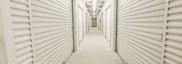 Right Move Storage- Angleton - 2370 East Mulberry Street
