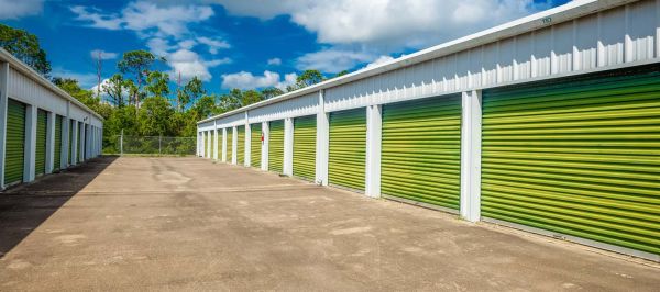 Right Move Storage- Angleton - 2370 East Mulberry Street
