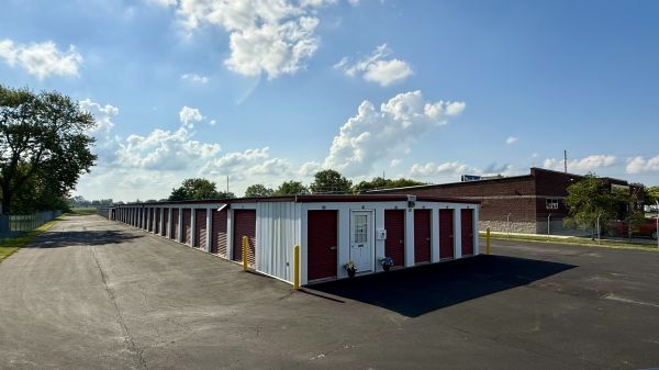 Miles of Storage - Anderson - 5327 Doctor Martin Luther King Junior Boulevard