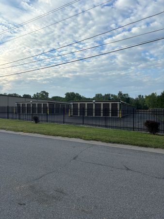 Forward Storage - Chili (Phone Reservations Only) - 1 Boon Drive