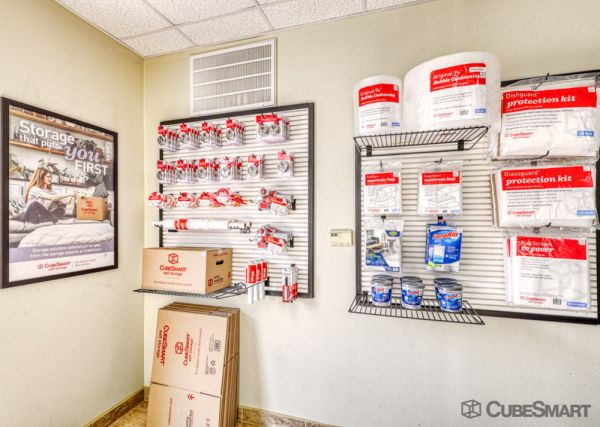 CubeSmart Self Storage - 14850 Cutten Road - TX - 14850 Cutten Road