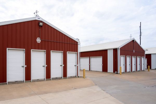 StorageMart - Blue Ridge - 805 Blue Ridge Road