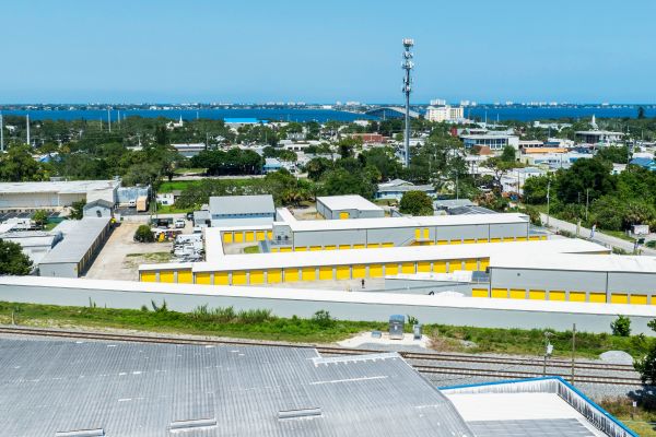Storage King USA - 115 - Melbourne , FL - Saint Clair - 914 Saint Clair Street