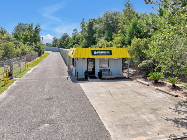Storage King USA - 119 - Milton, FL - Parkmore Plaza - 4646 Parkmore Plaza Drive