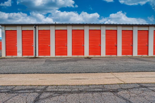 Nest Self Storage - Brighton - 1111 Fulton Avenue