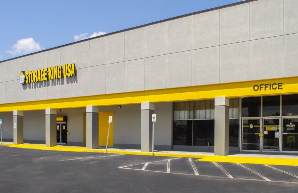 Storage King USA - 137 - Lakeland, FL. - Gary Road - 338 North Gary Road