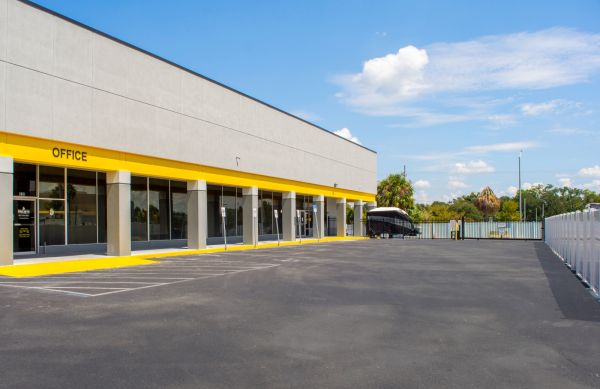 Storage King USA - 137 - Lakeland, FL. - Gary Road - 338 North Gary Road