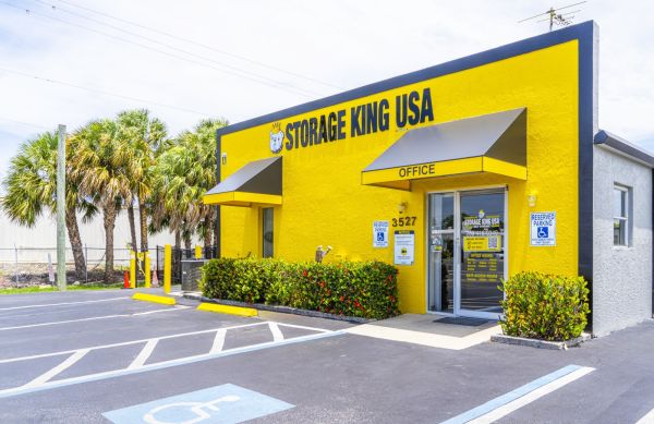 Storage King USA - 166 - Naples, FL. - 3527 Radio Road - 3527 Radio Road