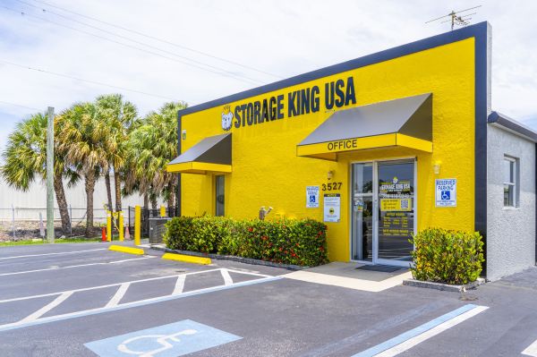 Storage King USA - 166 - Naples, FL. - 3527 Radio Road - 3527 Radio Road