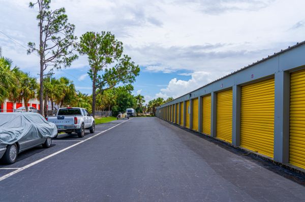 Storage King USA - 166 - Naples, FL. - 3527 Radio Road - 3527 Radio Road