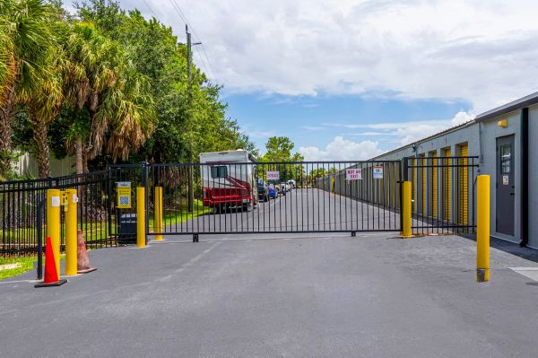 Storage King USA - 166 - Naples, FL. - 3527 Radio Road - 3527 Radio Road