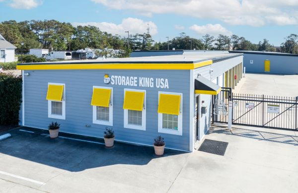 Storage King USA - 117 - Nags Head, NC - W 8th Street - 209 West 8th Street