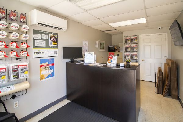 Storage King USA - 160 - Roanoke ,VA. - Benois Road - 5045 Benois Road