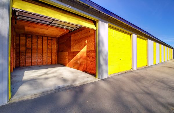 Storage King USA - 154 - Santa Rosa, CA - Dutton Meadow - 2868 Dutton Meadow
