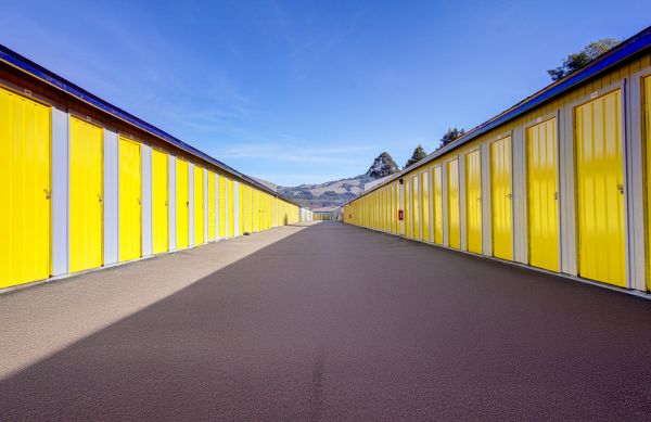 Storage King USA - 154 - Santa Rosa, CA - Dutton Meadow - 2868 Dutton Meadow