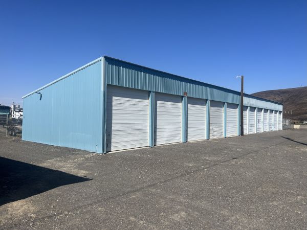 Crescent Bar Self Storage - 23838 Road 9.8 Northwest